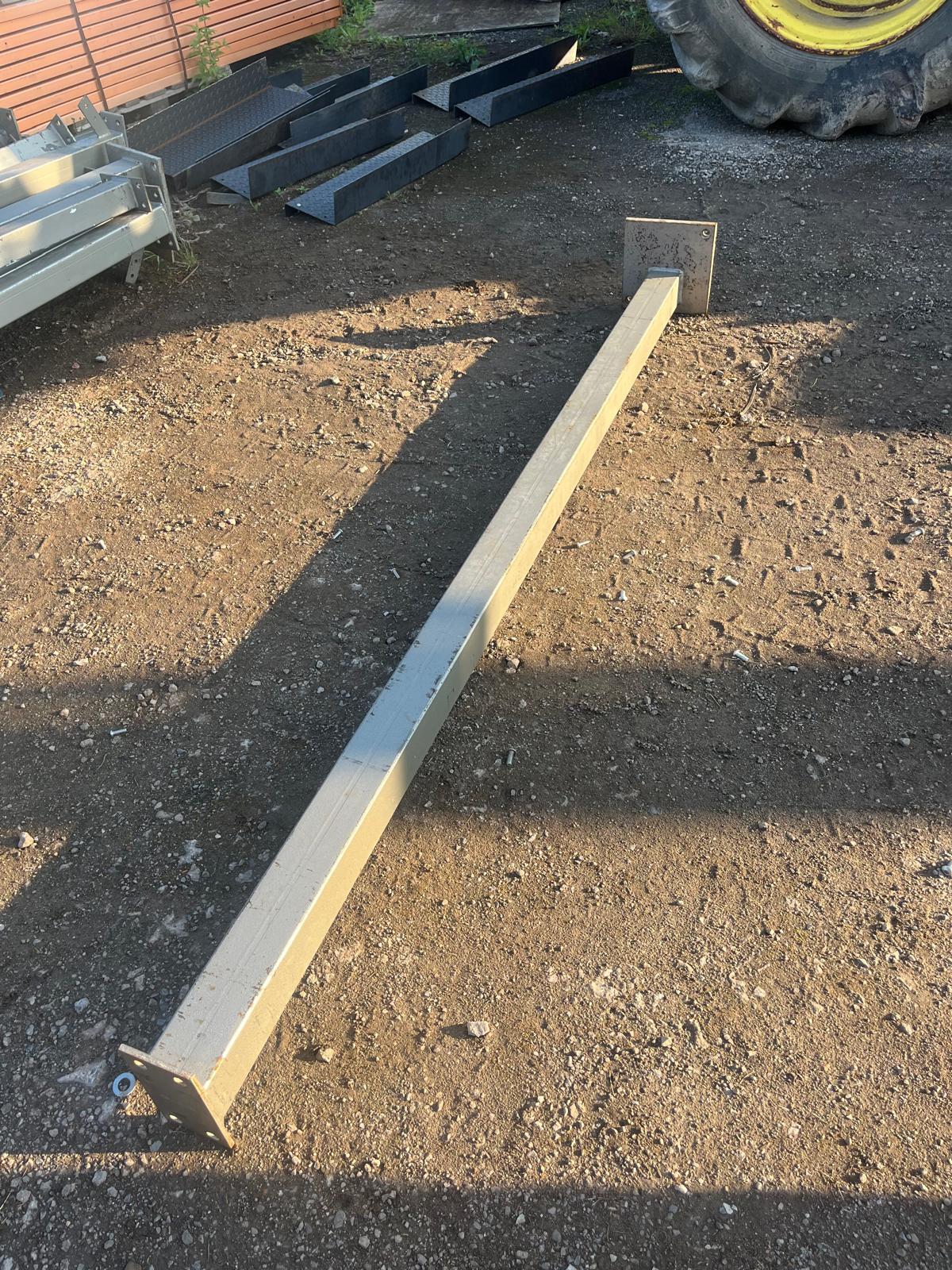 Reclaimed mezzanine support columns with welded base plates